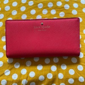 Kate Spade Wallet ❤️
